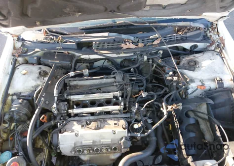 1999 Honda Accord Ex V6 из США, поврежденный, VIN 1HGCG1652XA031497